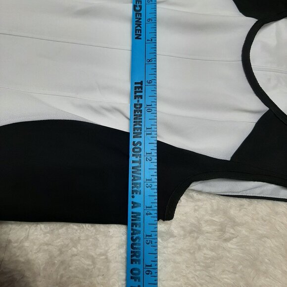 Tahari Women's White & Black, Fit & Flare Sleeveless Dress - US 6 - Picture 4 of 8